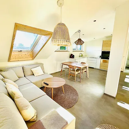 Apartment Balkonien
